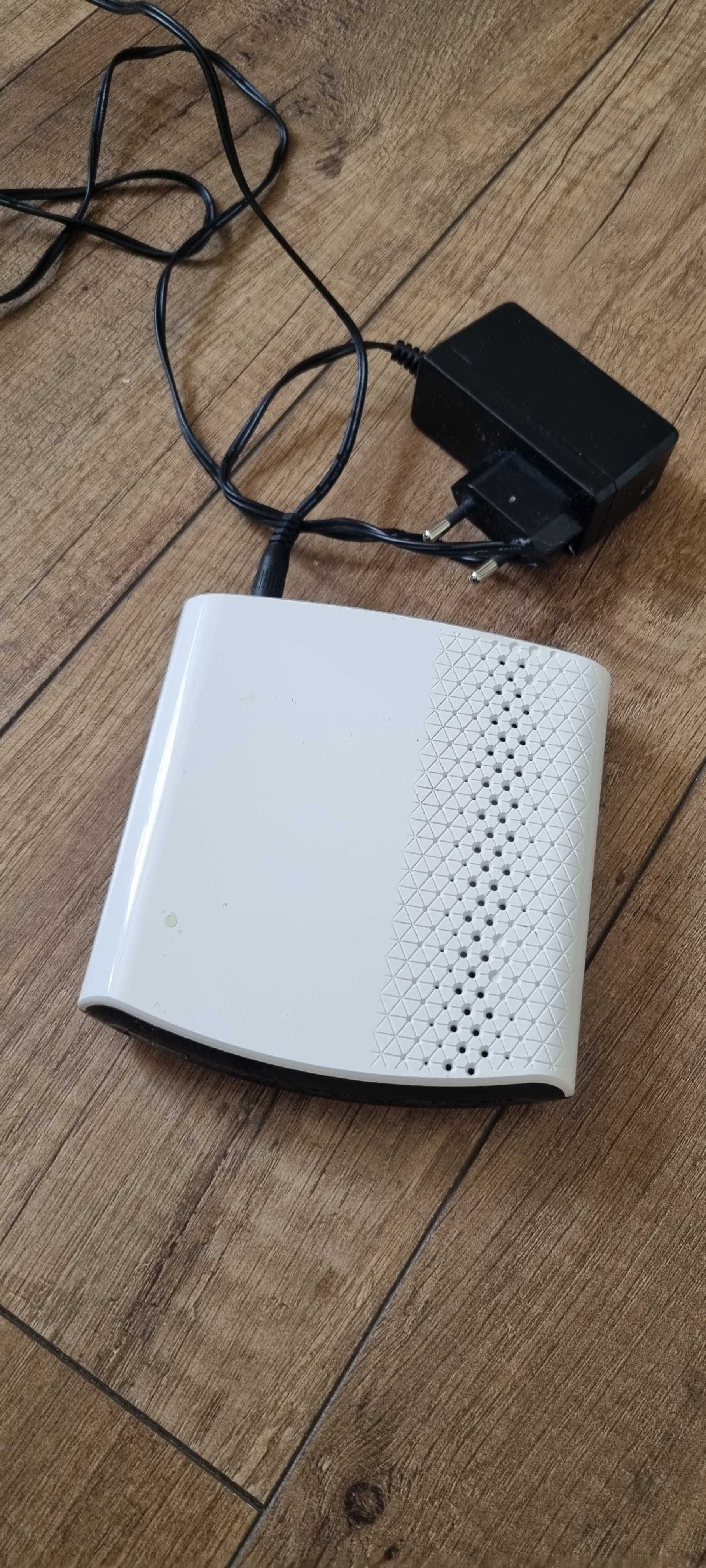 Dekoder DVB-T, DVB-T2 Evobox D46DU