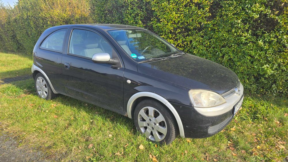 Opel Corsa C 1.2 benzyna - 2002 - 2 kpl opon