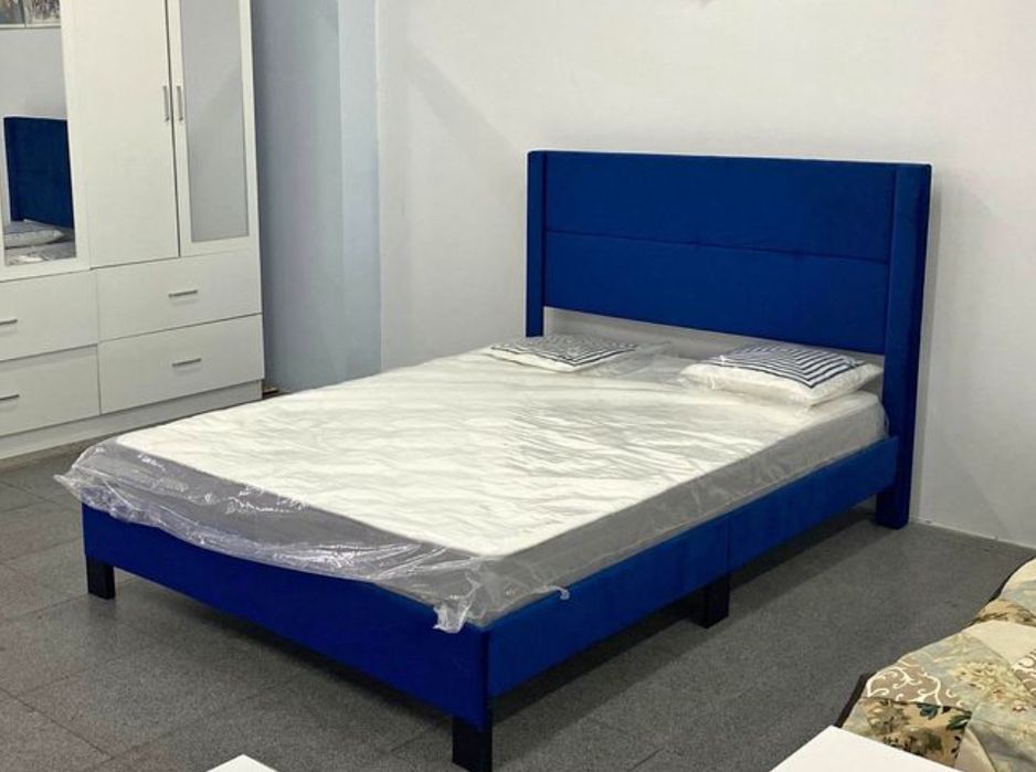 Cama de casal veludo