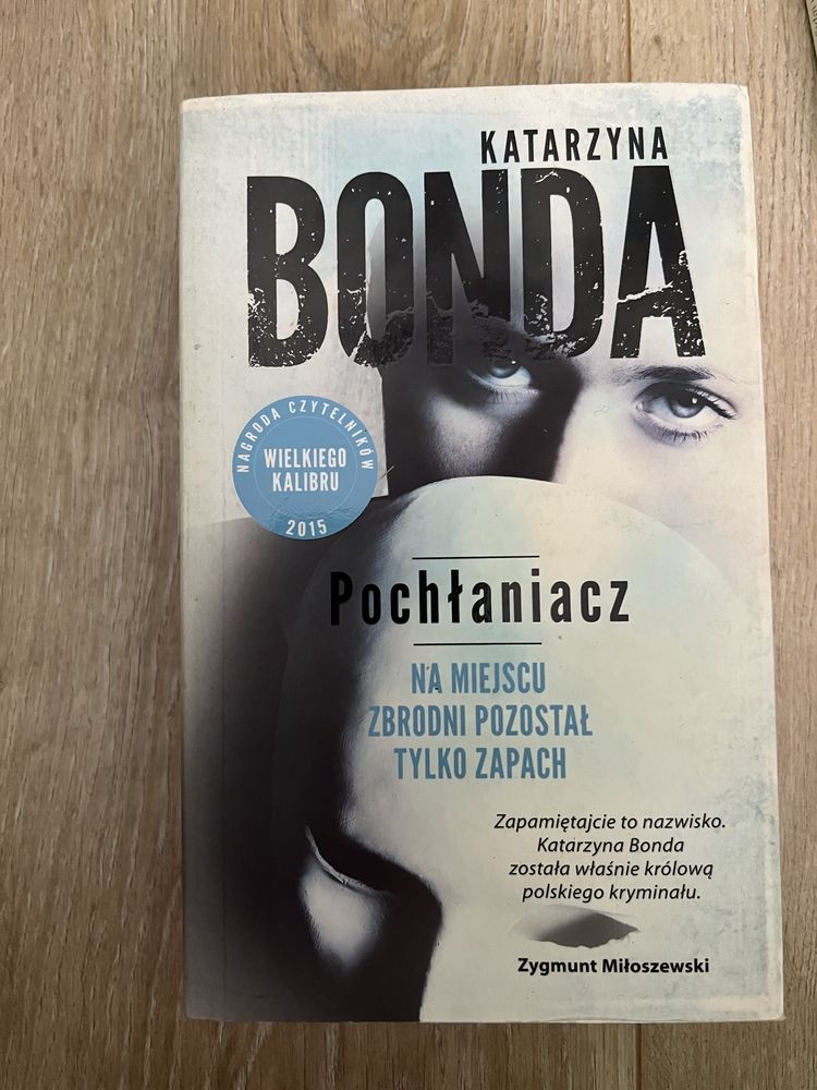 Katarzyna Bonda Pochłaniacz