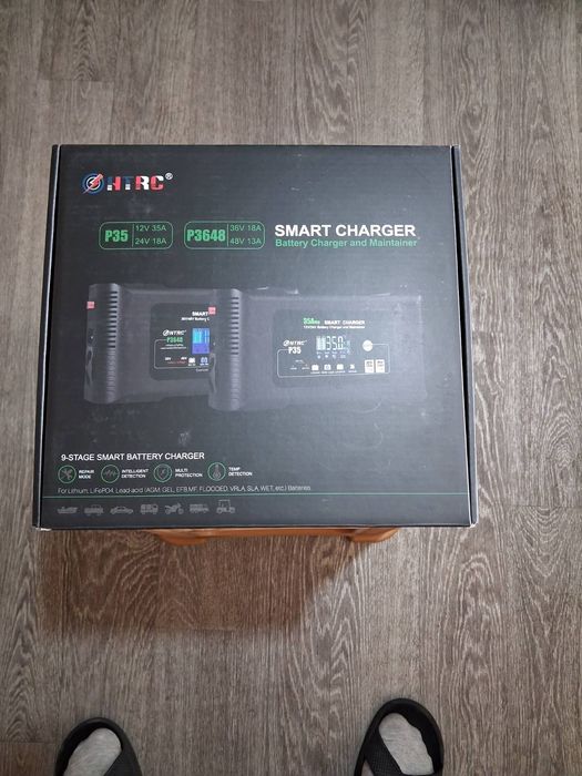 Продам зарядное устройство HTRS P35 12/24 для акамуляторов