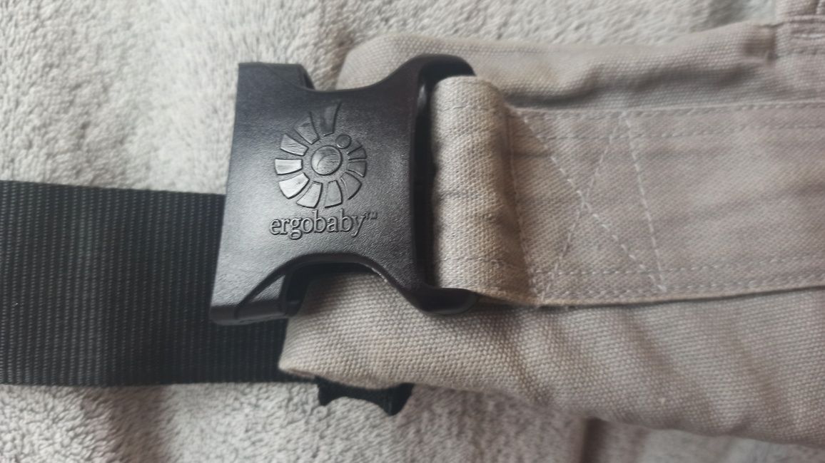 nosidełko Ergobaby szare w gwiazdki