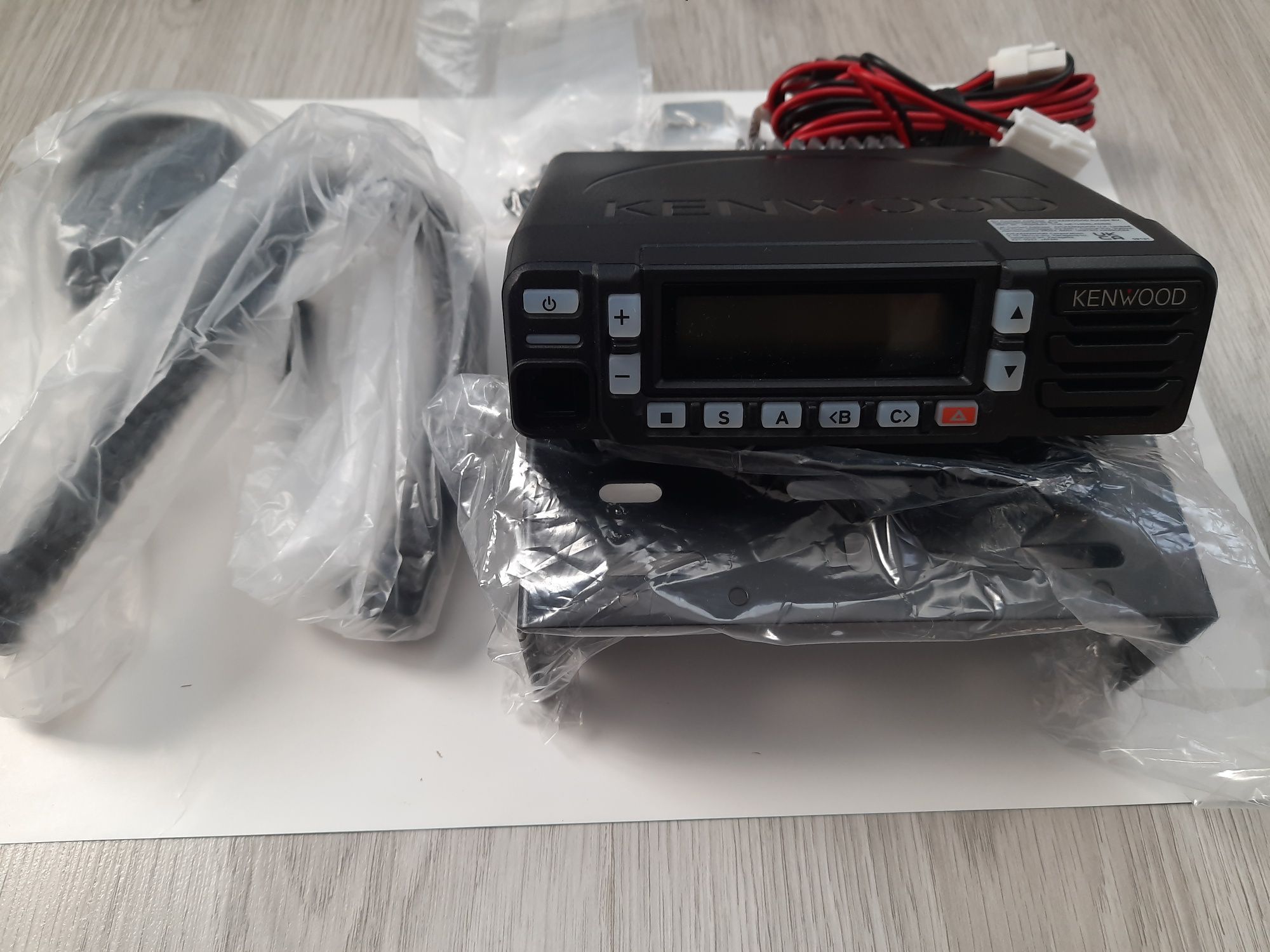 Рація автомобільна Kenwood NX-1700DE