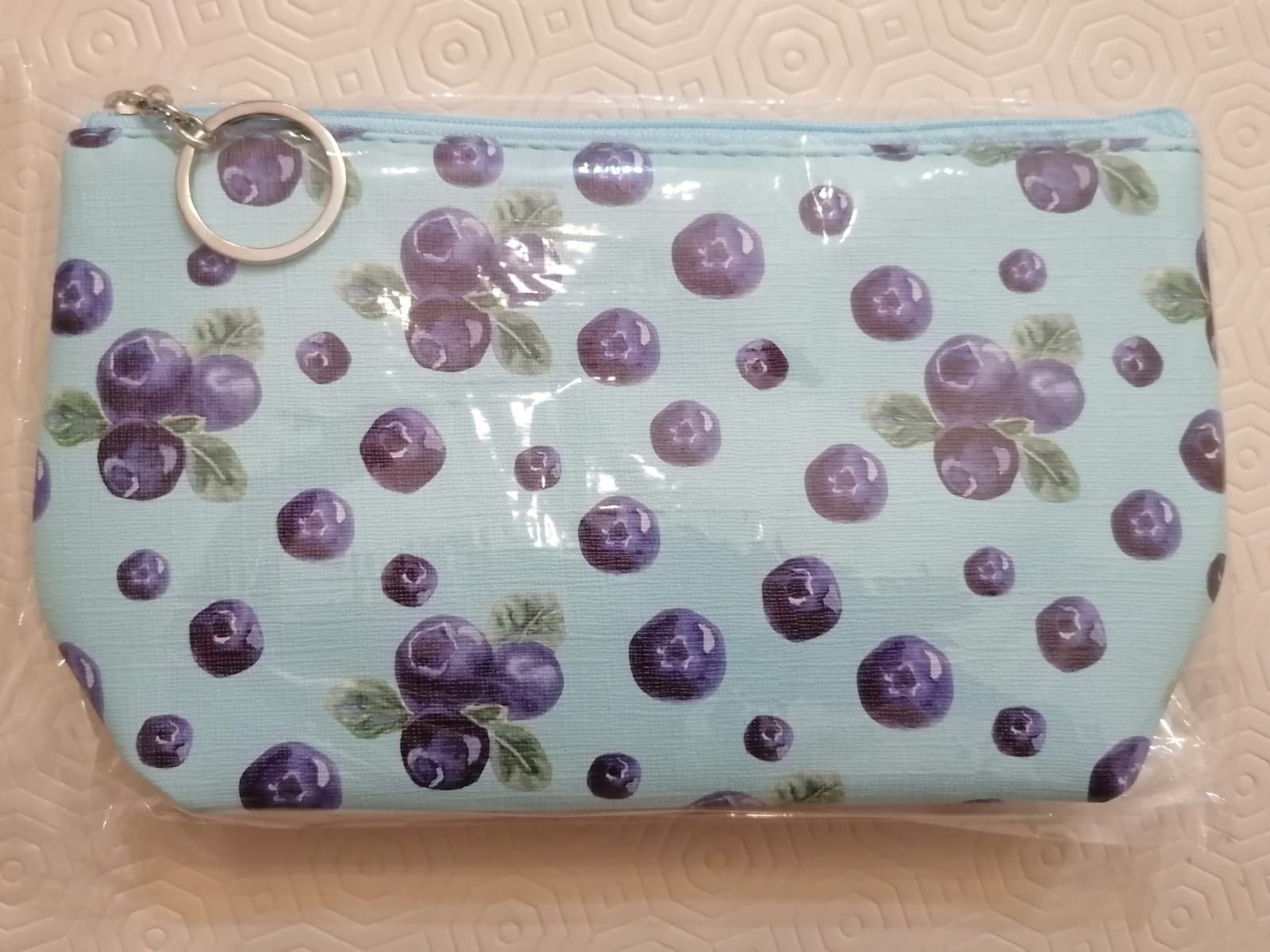 Necessaires frutas