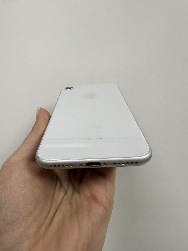 Apple iPhone 8 64gb АКБ 100%