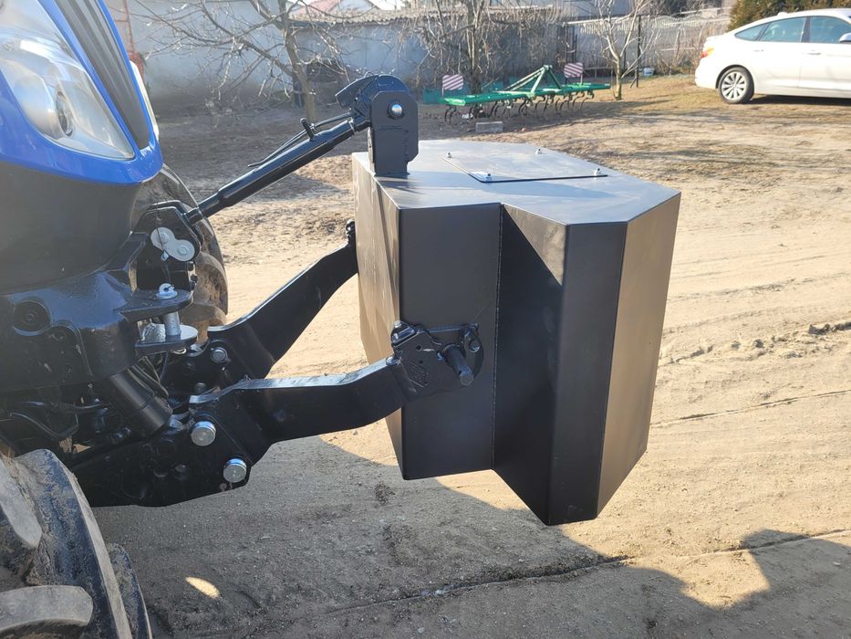 Obciążnik/ balast na TUZ ciągnika od 200kg do 1500kg z LOGIEM traktora