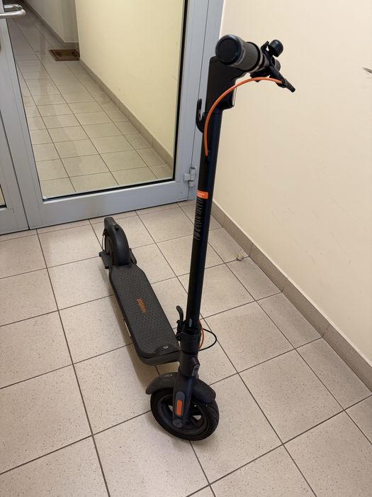 Hulajnoga ninebot f2 plus