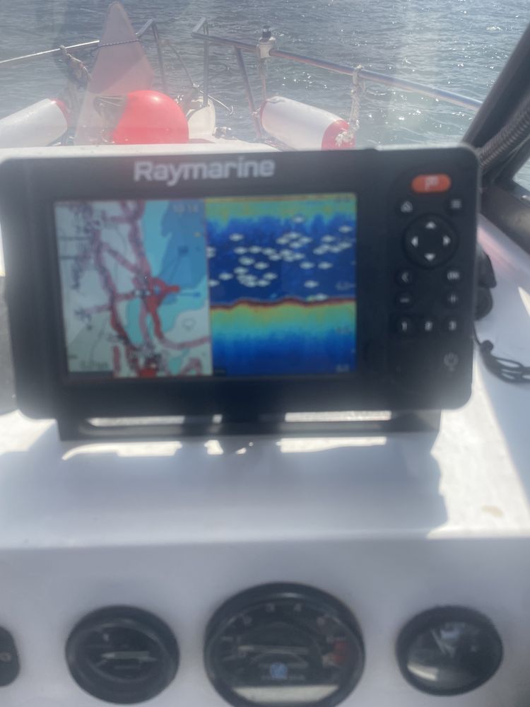 Raymarine Element 7 HV – Sonda/GPS de 7” c/ HyperVision