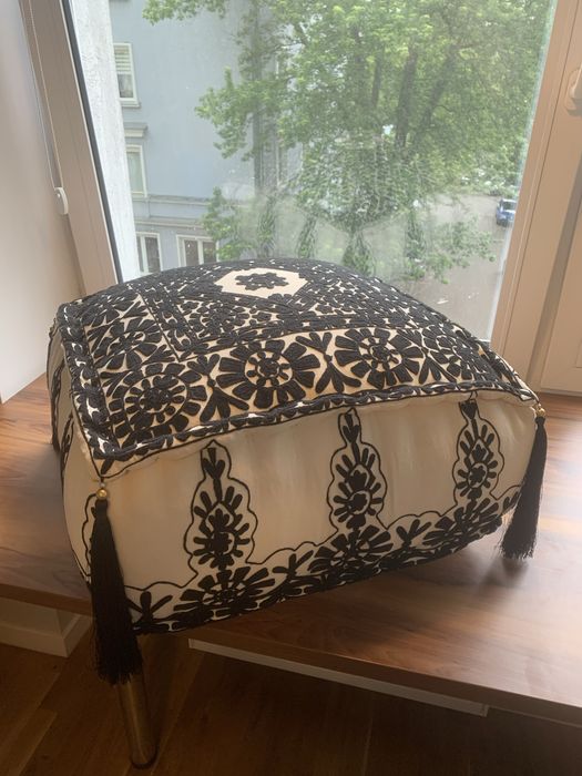 Pufa nowa 56x56x35cm