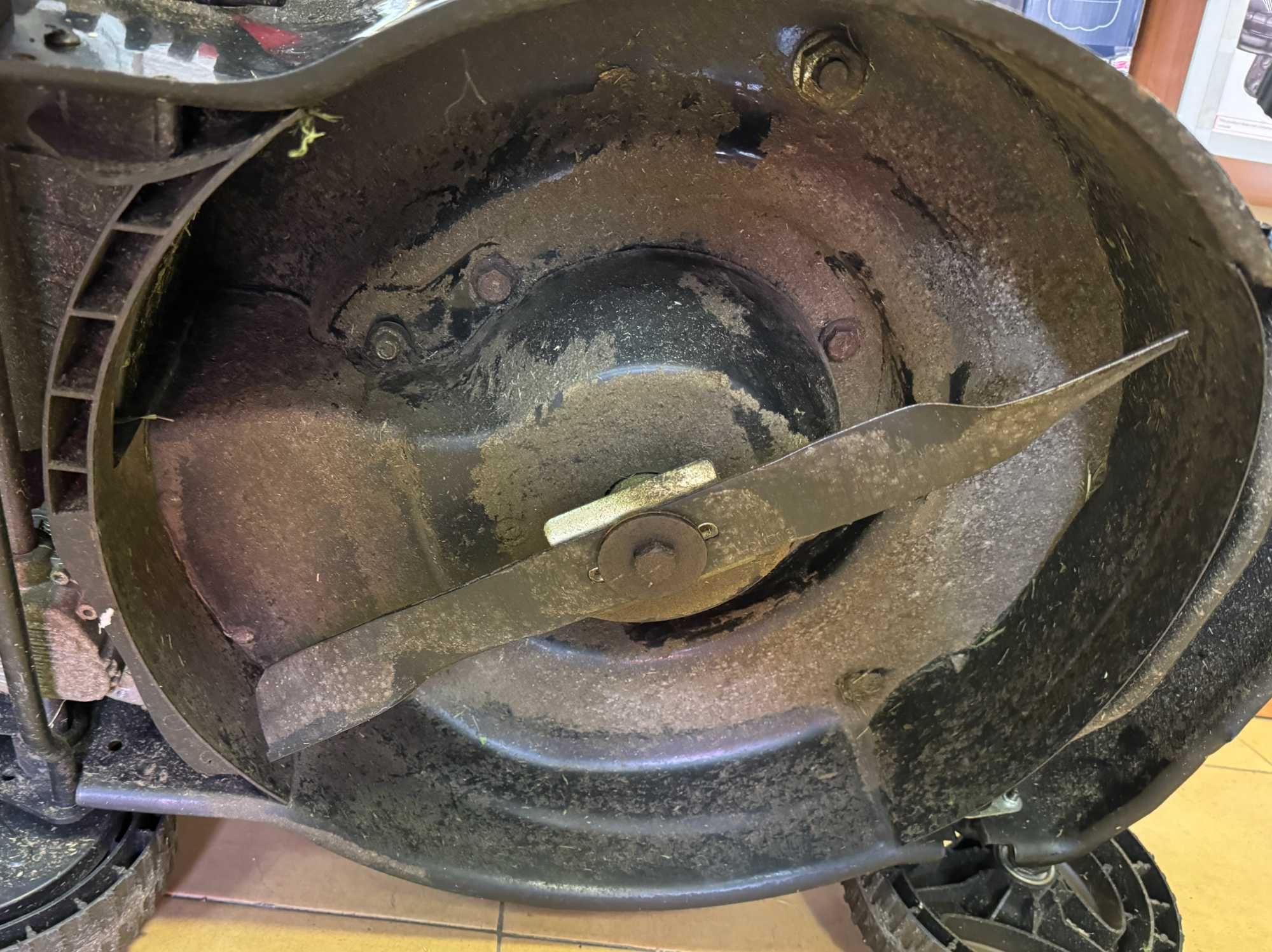 Kosiarka spalinowa z napędem SCHEPPACH MS132-42 K13