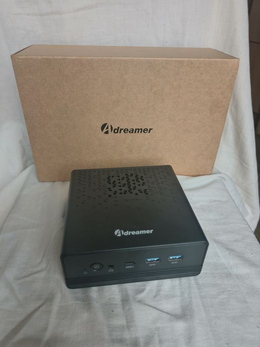 МініПК(mini PC) на Ryzen7 7840hs Adreamer Aries box10 8/512 Gb новий.