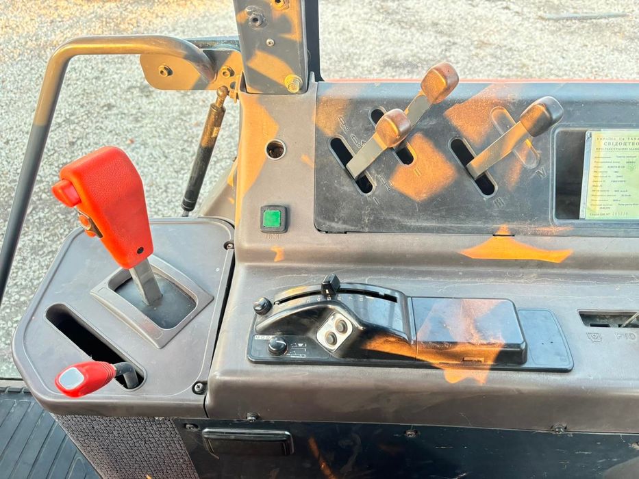 Трактор Kubota M 120