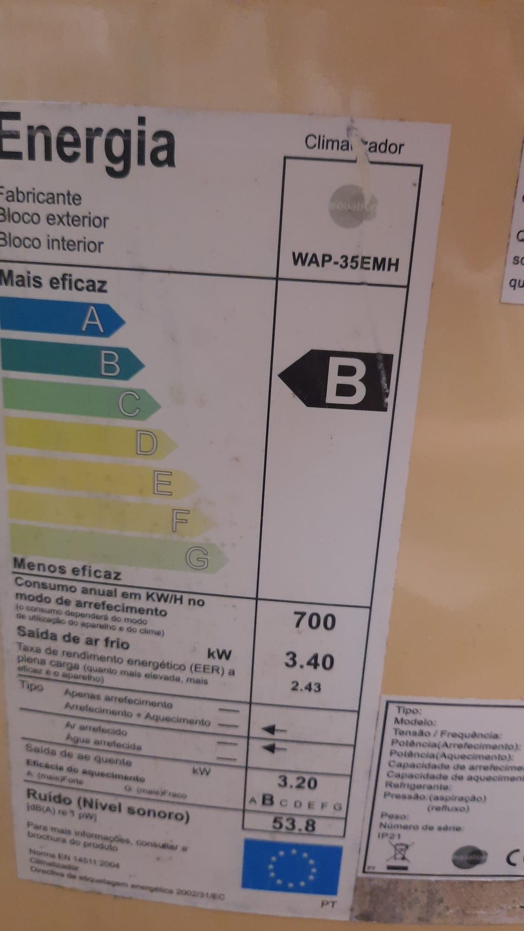 Ar condicionado portátil/ 3 em 1, tem desumificador