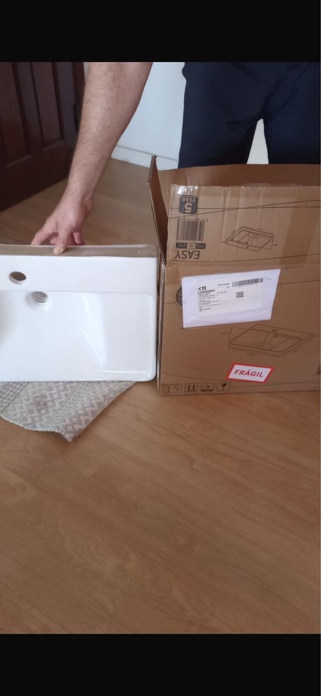 Vendo pia para banheiro