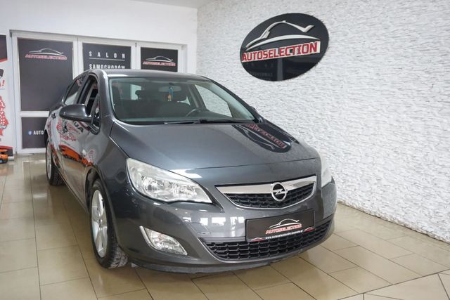 Opel Astra Rezerwacja! Zapoznaj się z cała ofertą AutoSelection! Rezerwacja!