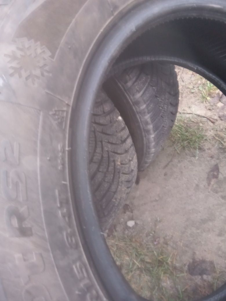 Sprzedam opony zimowe 185 60 r15