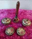 Conjunto Artesanal Indiano em Latão Pintado à Mão