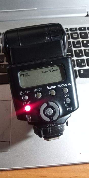 Фотовспышка Canon Speedliite EX2