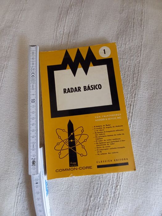 Livro técnico sobre radares