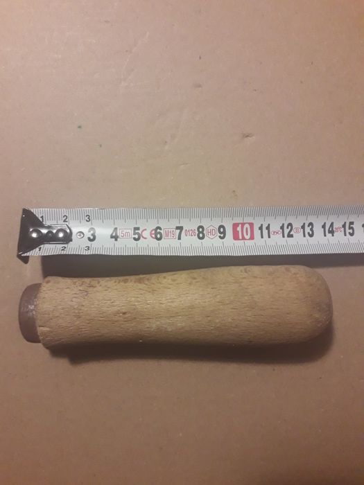 PRL drewniana rączka uchwyt np do pilnika ale można tłuc orzeczy łupać