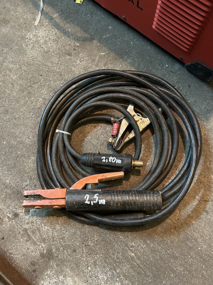 Spawarka Ideal Inverter V-ARC 330 Digital