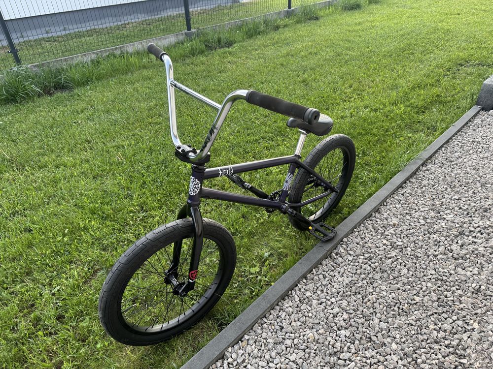BMX Fiend Varanyak V2 20,25" Fioletowy Jak Nowy