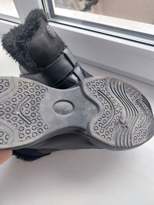 Зимові сапожки ботінки