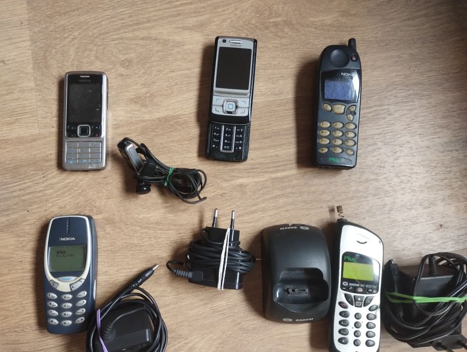 Stare telefony Nokia