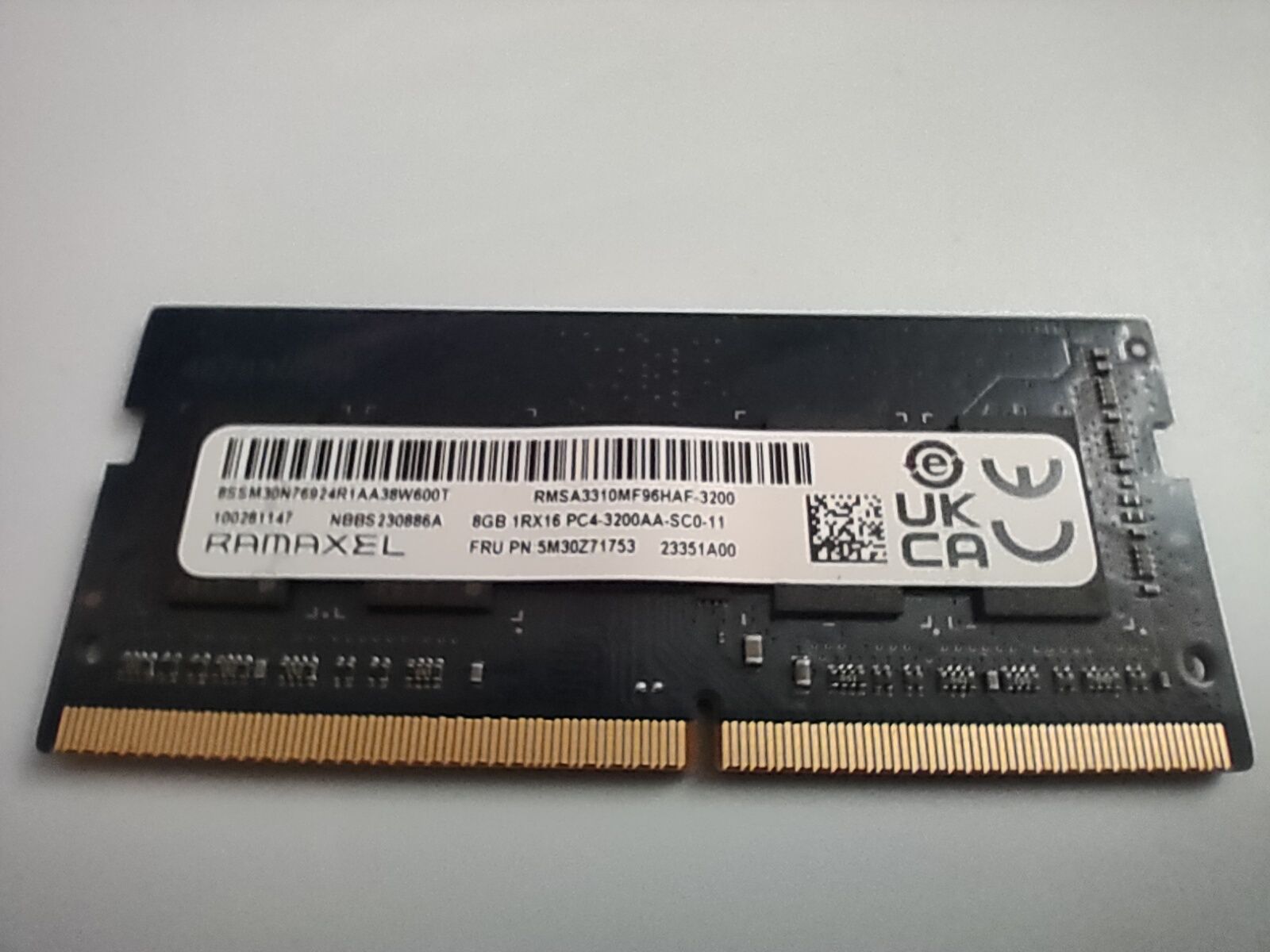 Оперативная память 8 ГБ DDR4 3200