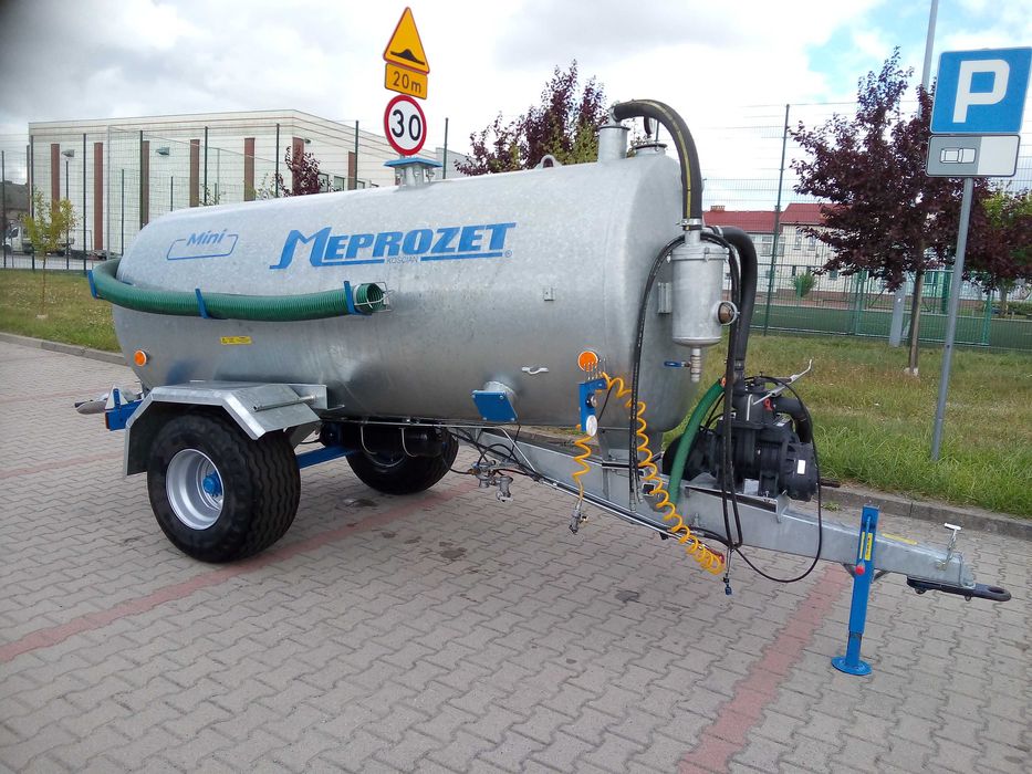 Beczkowóz asenizacyjny Meprozet Kościan 4 300 l beczka wóz jak NOWA