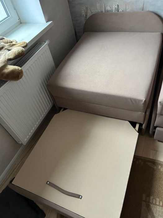 Розкладні крісла- ліжка