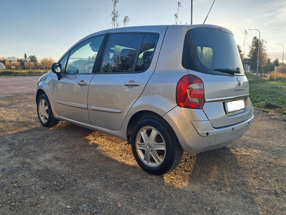 Renault Modus 1.2b 2008 rok 2 komplety kół mały przebieg