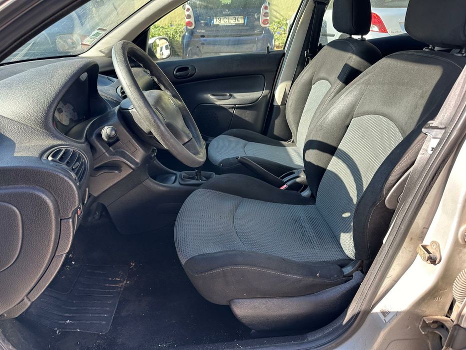 Peugeot 206 1.1 2005 LOOK
