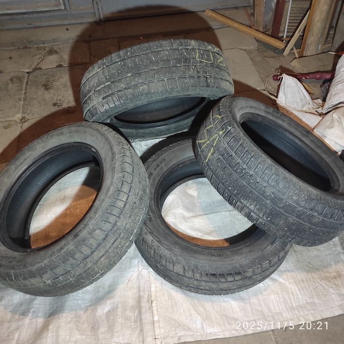 Шини б/у зима 225/60/R17 Kapsen