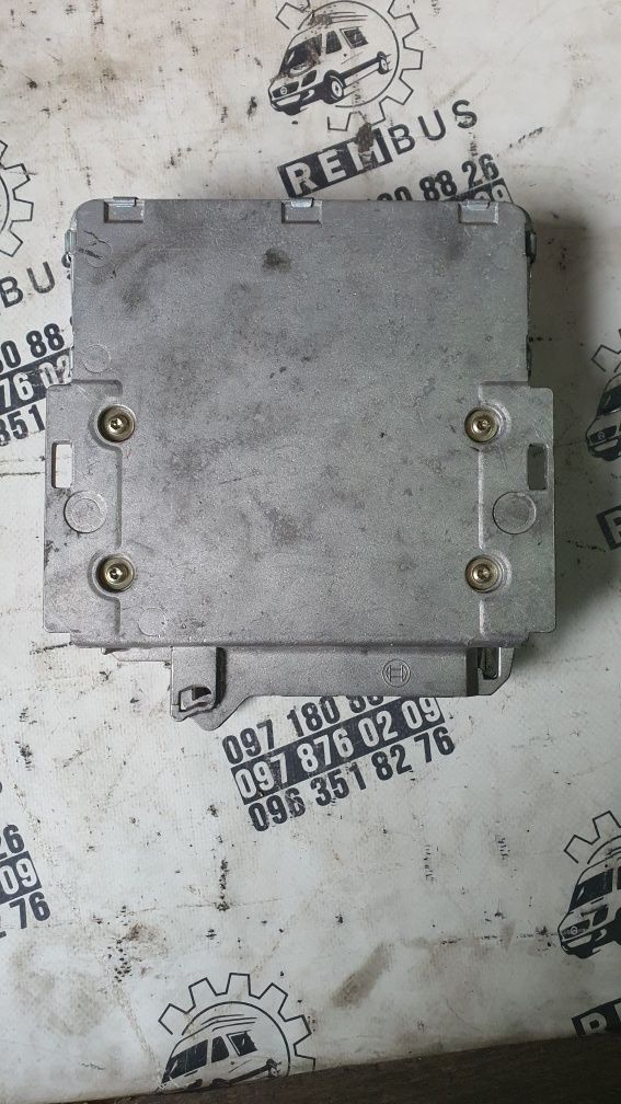 Блок управления двигателем BMW E39 2.5 525 0281001373, 2247891