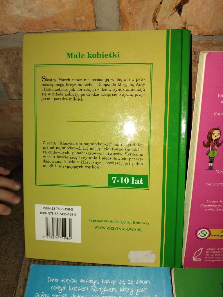 Ksiazki dla dziewczynki komplet