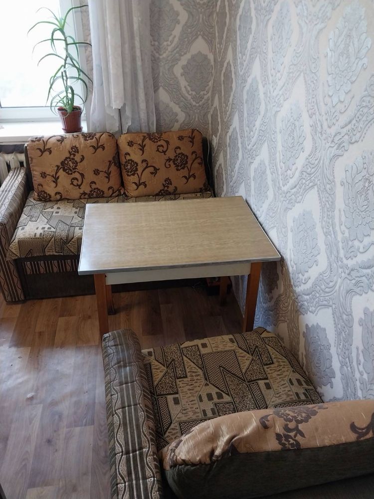 Продам мягкую мебель на кухню