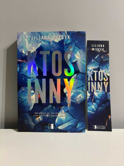 Ktoś inny - Liliana Więcek