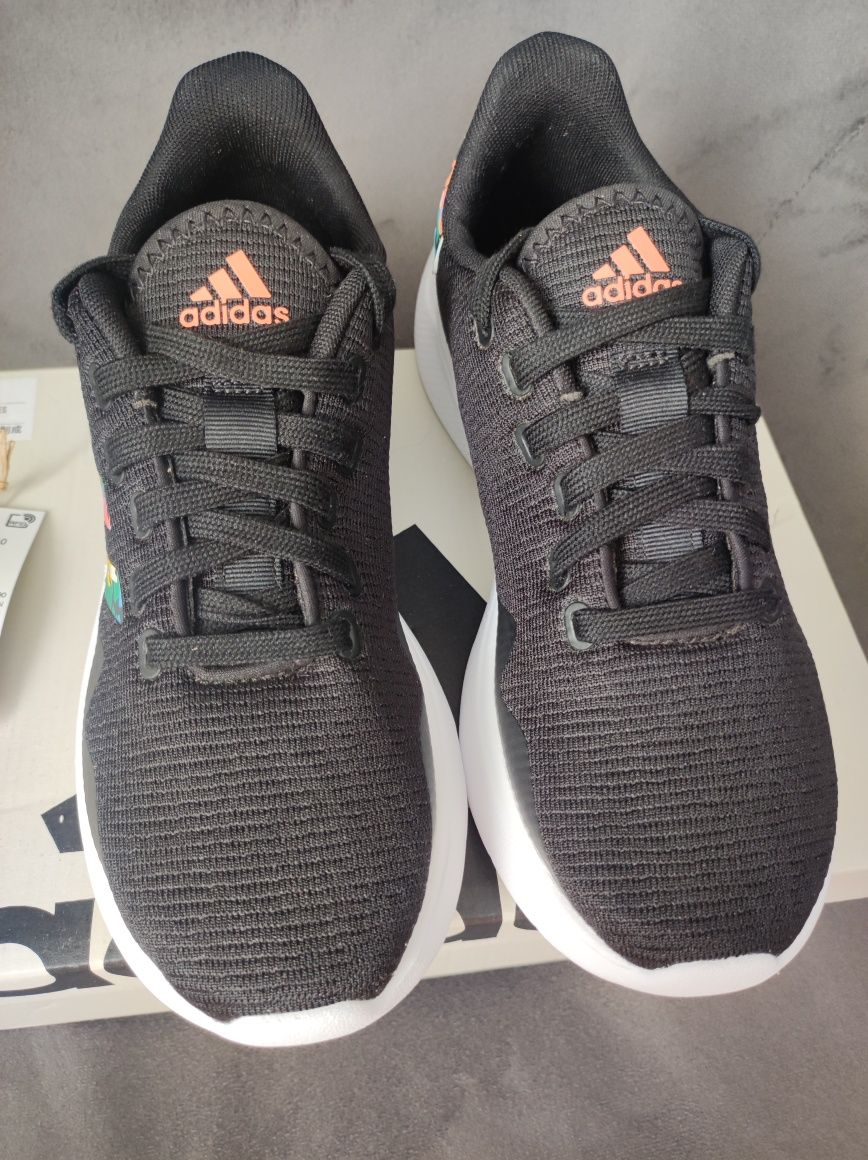 Damskie buty do biegania