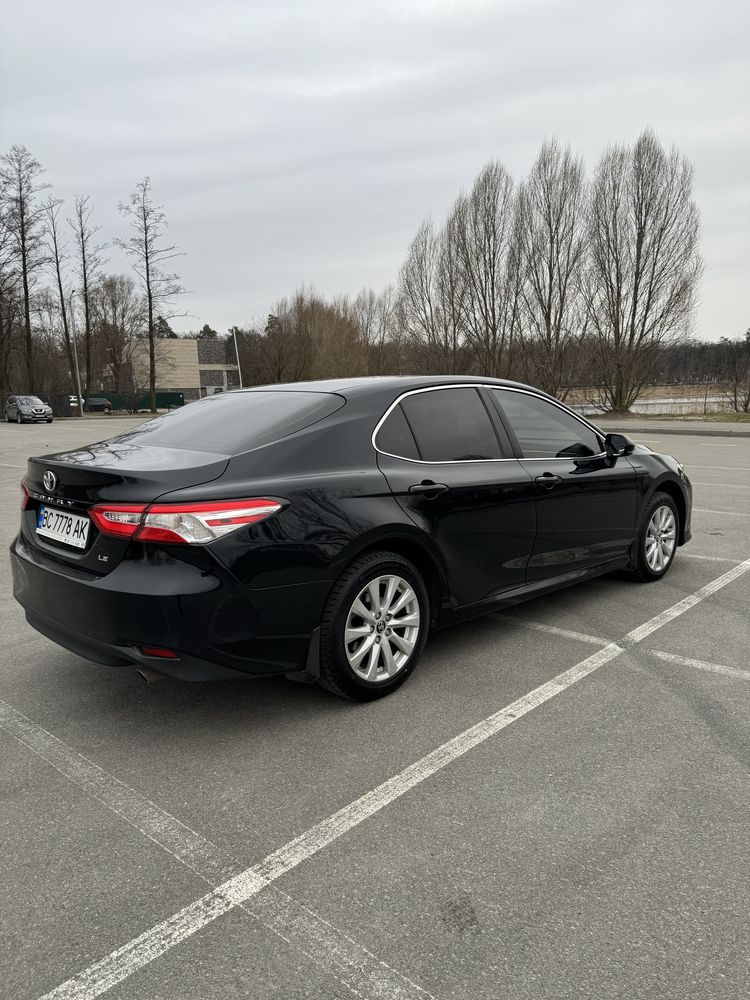 Toyota  Camry 2017