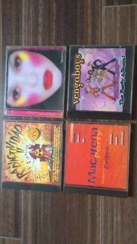 mais de 30 cd´s variados