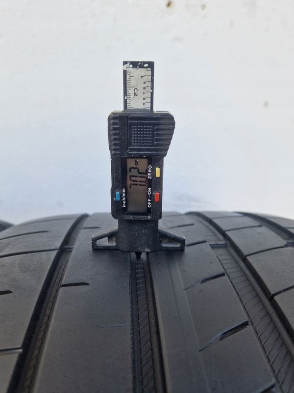 Opony Goodyear Eagle F1 Asymmetric 5/305/30r21/104y