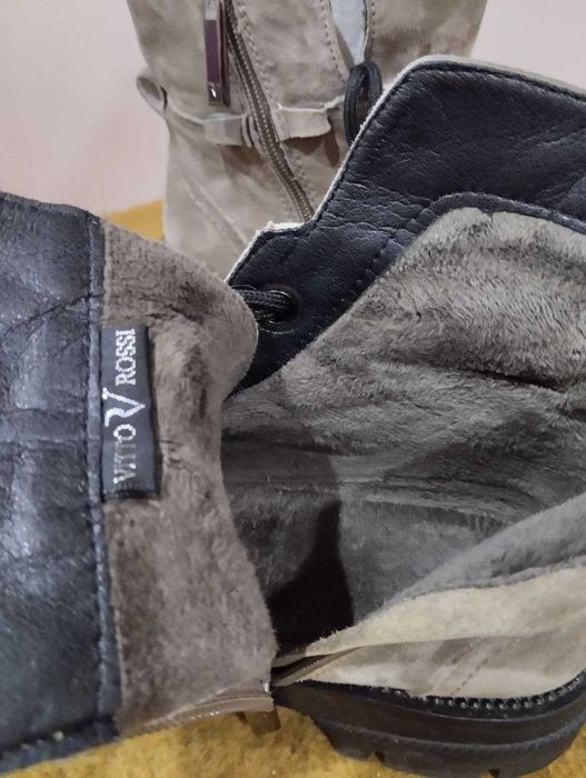 Ботинки замшевые демисезонные фирмы Vitto Rossi 36,5 р., практически н