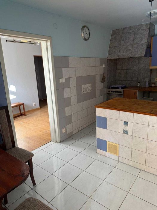 Dom do wynajęcia – Warszawa, ul. Wojskowa