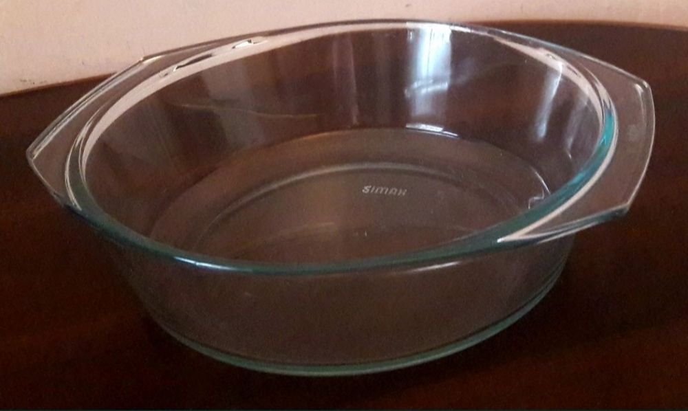 Форма для запікання/Порцелянові чарки.