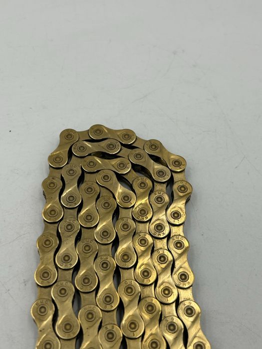 Łañcuch kmc x9 84 ogniwa Dirt