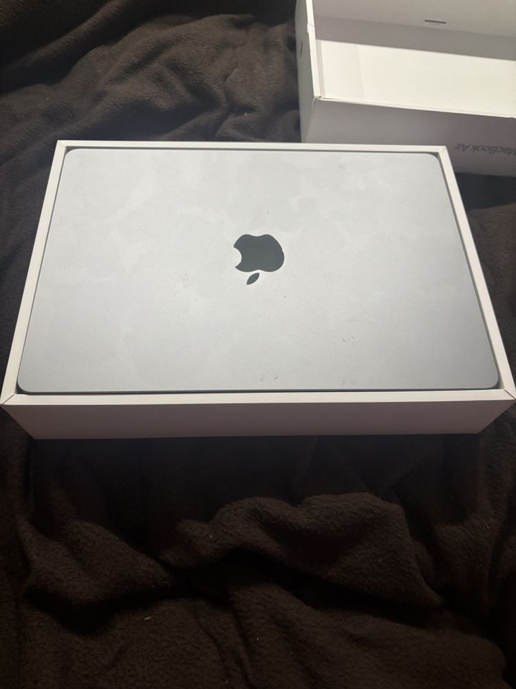 Macbook 13” 2021