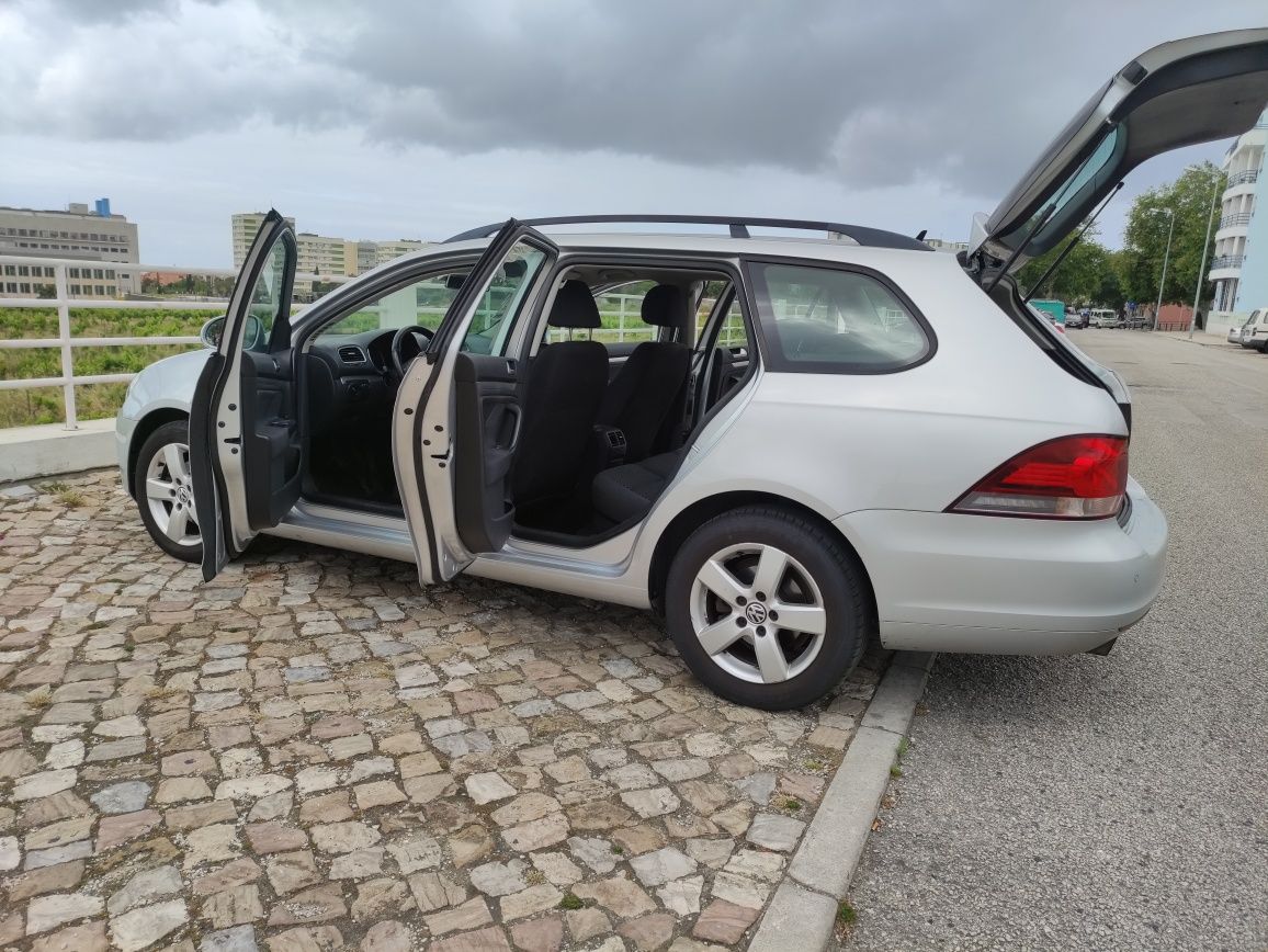 VW Golf Variant 1.6 TDi Trendline