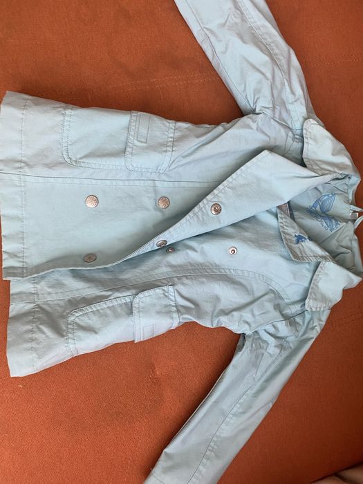 Плащ, рання осінь, весня