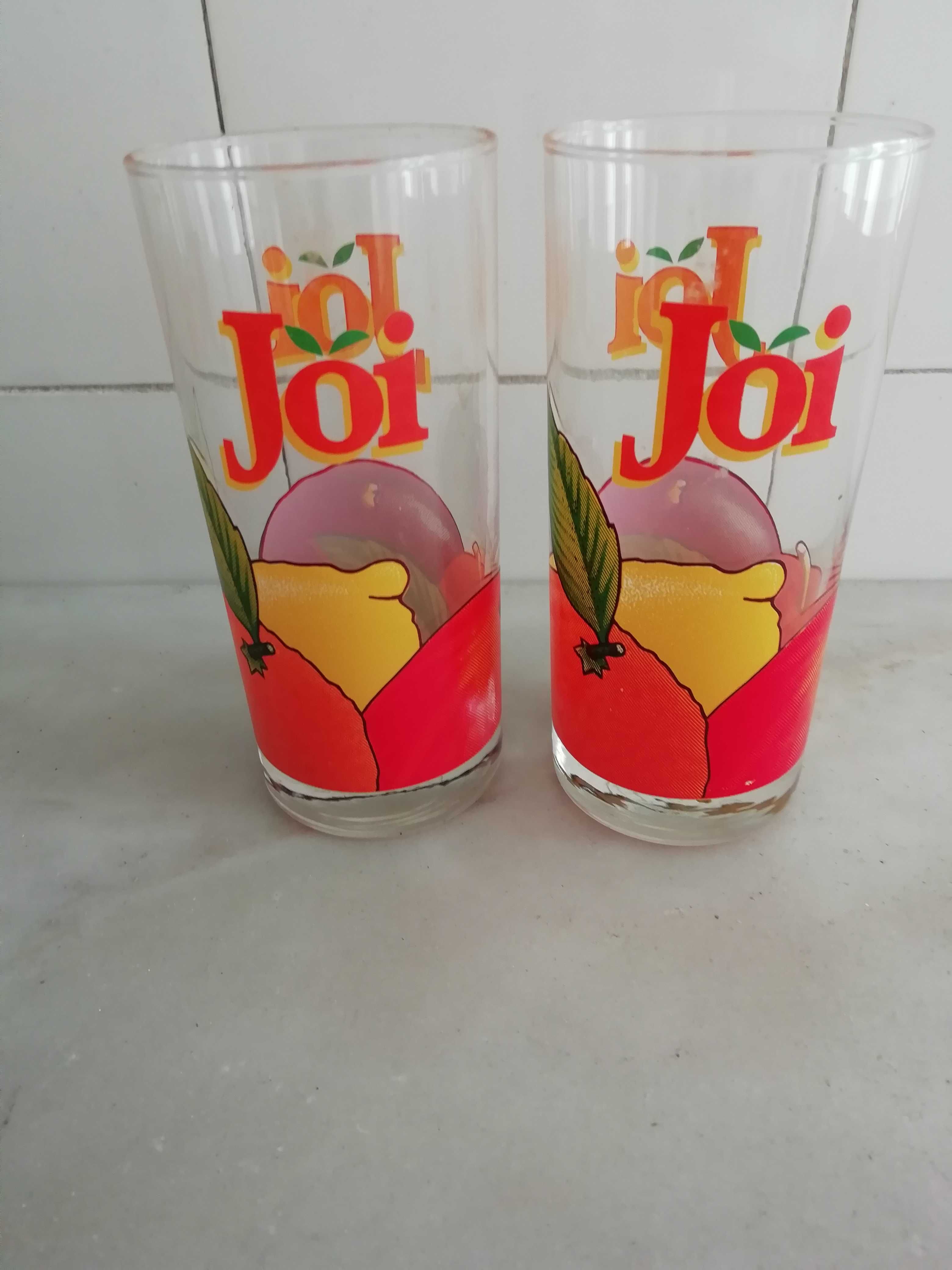 Copos "Jói", para as bebidas de Verão